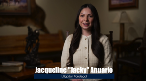 "Hola y bienvenidos."